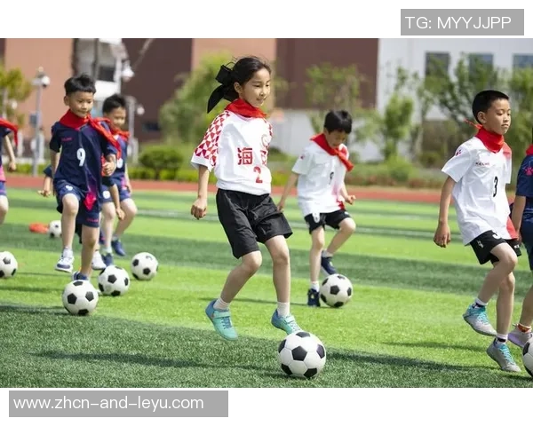 踢足球的魅力与技巧探讨：从基础训练到战术应用的全面解析